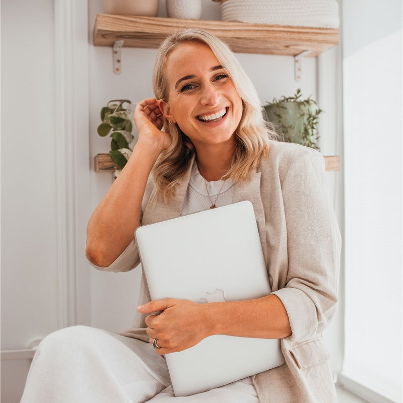 From Motherhood To Milk Queen: Building Cult Brands In The Breastfeeding Space with Talissa Triffitt from Made To Milk